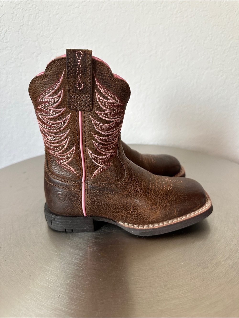 Ariat - Firecatcher Western Brown Kids Cowboy Boots with Pink Accents - Picture 6 of 10
